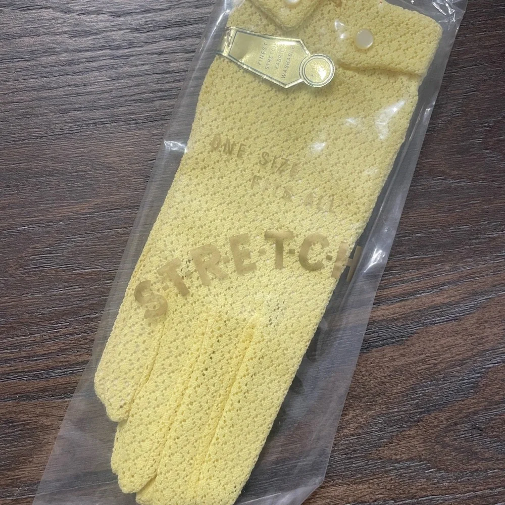 Mid-Century Yellow Eyelet 'Tea Gloves'